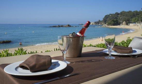 Albamar Restaurant