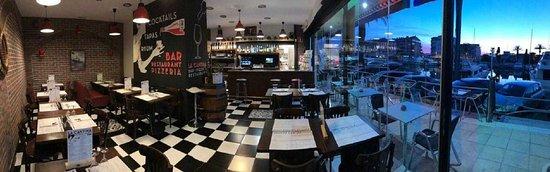 La Cantina