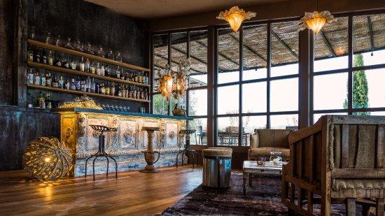 La Bobila Restaurant