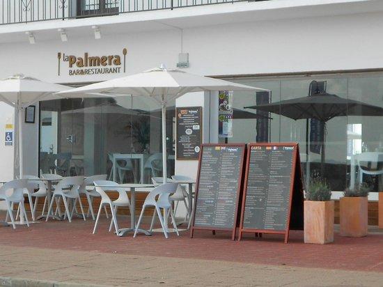La Palmera Restaurant & Bar