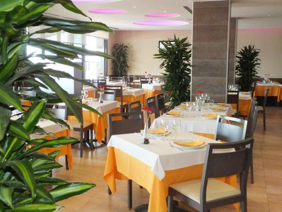 Risech Restaurant