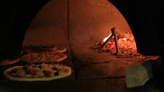 Pizza Pazza
