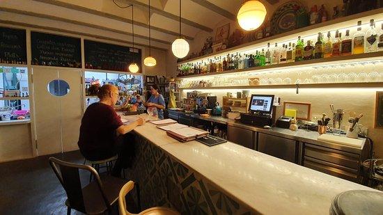 Chez Louisette