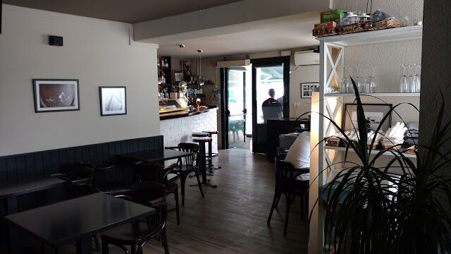 Bar Gus